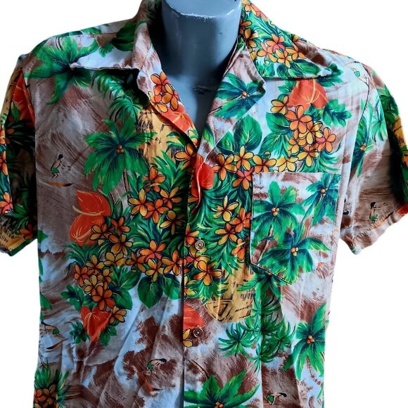 Vintage Men's Large Hawaiian Shirt 1970's USA made In Hawaii Surfer Print Cotton - Picture 1 of 7